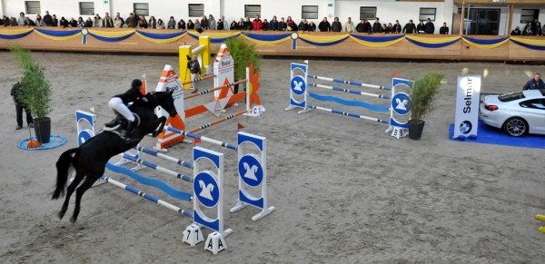 Tekmovanje in skoki 