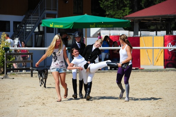 Utrinki tekmovanj 2011 